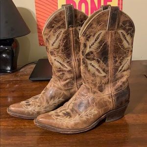 Justin’s women’s dress boots